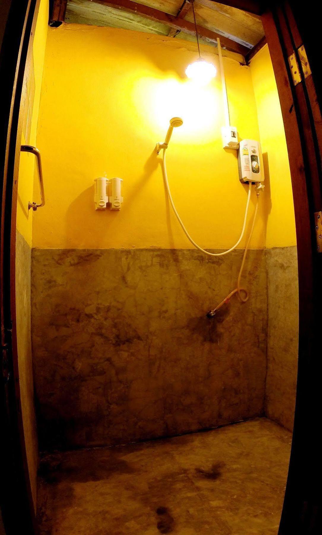 Auberge de jeunesse Huan Saran à Pai Extérieur photo