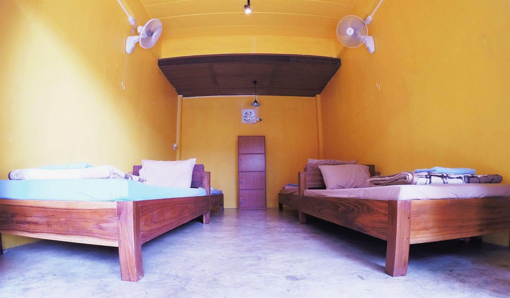 Auberge de jeunesse Huan Saran à Pai Extérieur photo